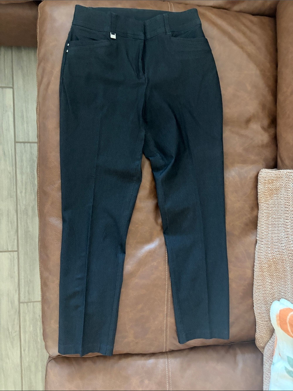 JM Collection Black Straight-Leg Women's Pants